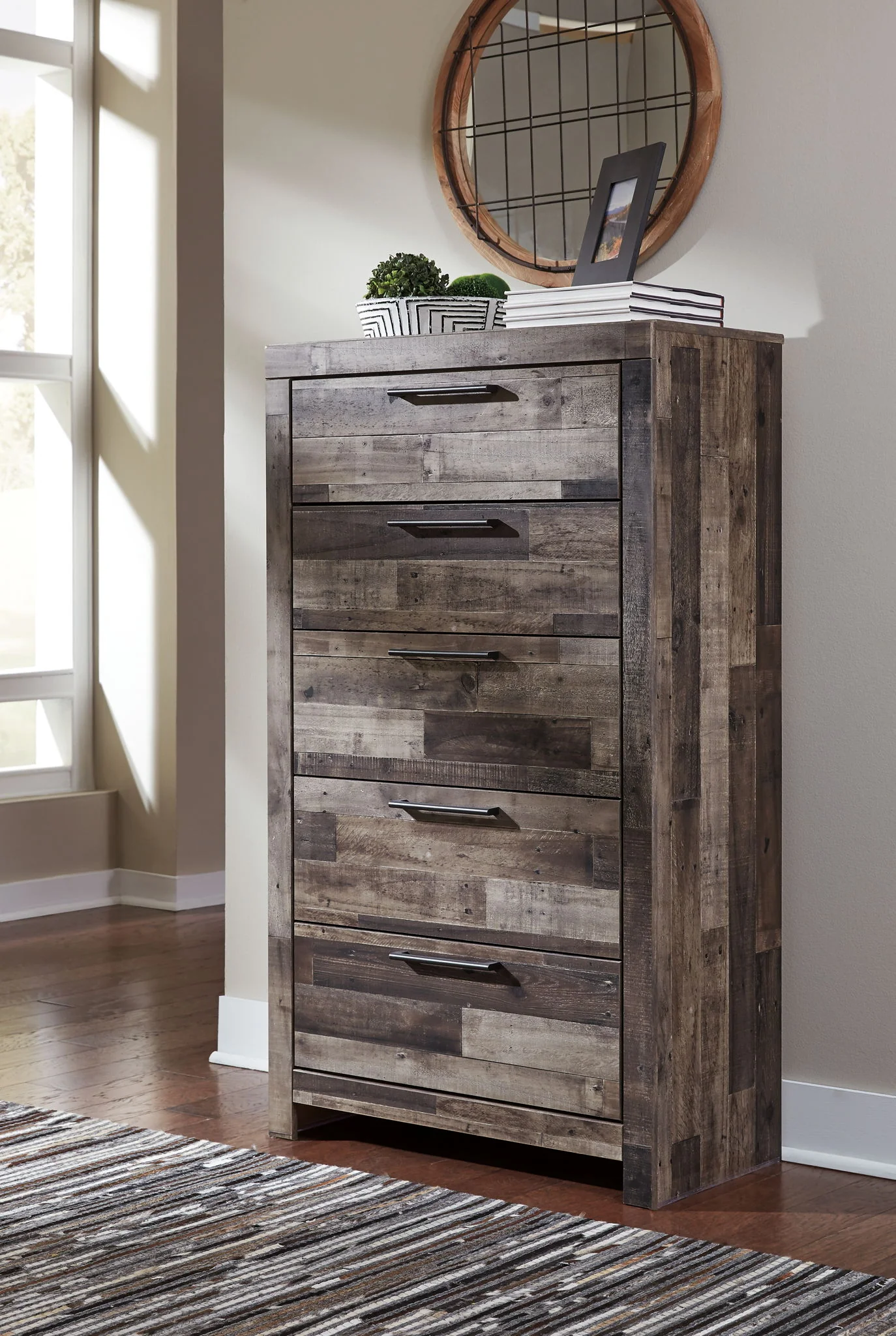 Derekson - Five Drawer Chest - Multi Gray - Image 3