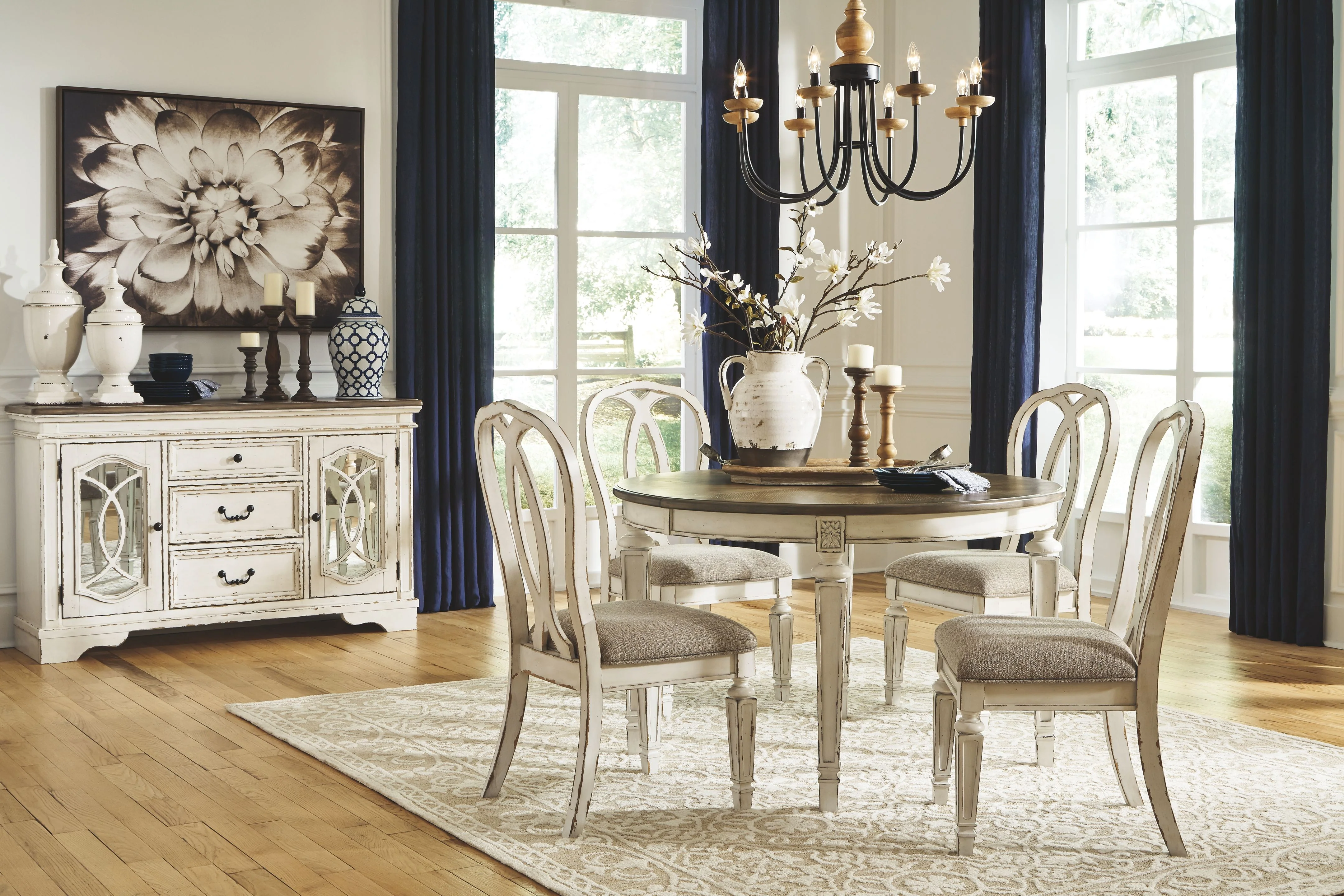 Realyn - Oval Dining Room Extension Table - Chipped White - Image 4